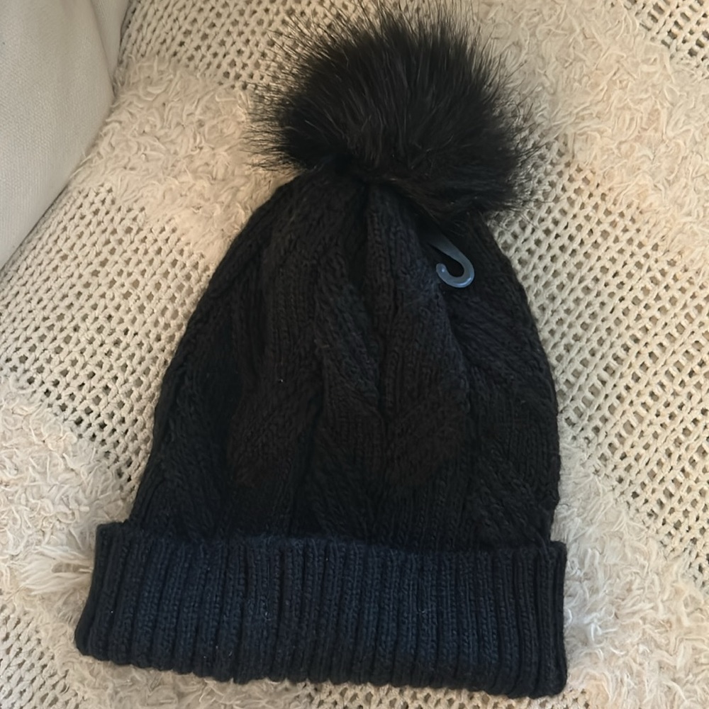 HAT - Picture 3 of 4